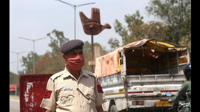 Inspector Satvinder Singh, who was recently posted as the in-charge of proclaimed offenders (PO) and summon staff, has been transferred to the crime branch of Chandigarh Police. (HT FILE PHOTO)