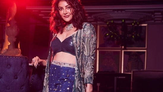 Ww Com Kajal Triple Sexy Videos - PHOTOS: Kajal Aggarwal slays sexy fusion style in bling bra and pant set,  shrug | Hindustan Times