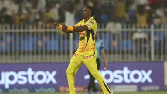 Dwayne Bravo provided CSK the much-needed breakthrough when he dismissed Kohli for 53 in the 14th over. As it turns out, that opened the gates for CSK. Bravo went on to claim Glenn Maxwell and Harshal Patel's wickets as he finished with figures of 3/24 in 4 overs.(BCCI/IPL)