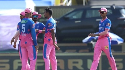 Rajasthan Royals restrict Delhi Capitals to 154/6 in 20 overs. (IPL)
