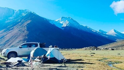 Spiti Valley, Himachal Pradesh: Spiti Valley is known for its camping sites. Nature and trekker lovers visit this place often for the breathtaking hills, mesmerizing lakes and lush valleys.&nbsp; (Instagram/@wanderer_of_hills)