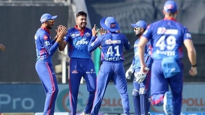 Delhi Capitals celebrate after dismissing RR's openers cheaply. (IPL)