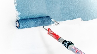 Drying paint watcher: There is a full-time job where an employee constantly looks at freshly painted walls to check how long the paint takes to dry and observe colour changes. (Unsplash) Drying paint watcher: There is a full-time job where an employee constantly looks at freshly painted walls to check how long the paint takes to dry and observe colour changes. (Unsplash)