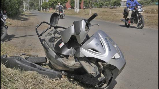 The injured scooterist was taken to PGIMER, Chandigarh, where he was declared brought dead. (HT Photo/for representation only) The injured scooterist was taken to PGIMER, Chandigarh, where he was declared brought dead. (HT Photo/for representation only)