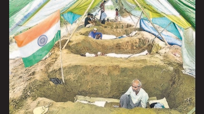 Bharat Bandh farm laws (PTI) Bharat Bandh farm laws (PTI)