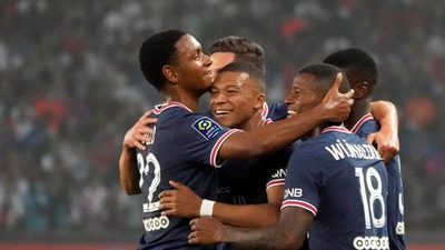 French leader PSG beats Montpellier 2-0 for 8th straight win (AP) French leader PSG beats Montpellier 2-0 for 8th straight win (AP)