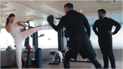 Jacqueline Fernandez does kick boxing, works out with Arjun Kapoor on Bhoot Police set: Watch (YouTube/Jacqueline Fernandez) Jacqueline Fernandez does kick boxing, works out with Arjun Kapoor on Bhoot Police set: Watch (YouTube/Jacqueline Fernandez)