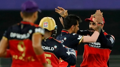 Just when they looked to threaten further, Yuzvendra Chahal provided RCB the first breakthrough by dismissing de Kock on 24. Rohit Sharma (43) was removed by Glenn Maxwell before Chahal struck again in the next over to send Ishan Kishan (11) packing and leave MI 3 down. (BCCI/IPL)