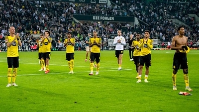 Borussia Dortmund players after the result. (Getty) Borussia Dortmund players after the result. (Getty)