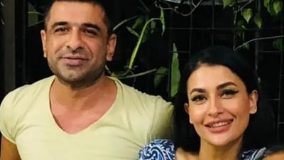 Eijaz Khan and Pavitra Punia pose together. Eijaz Khan and Pavitra Punia pose together.