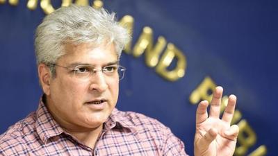 Delhi revenue minister Kailash Gahlot said more than 9,600 people have applied for the Delhi government’s financial aid scheme for the families of the victims of Covid-19 -- Mukhyamantri Covid 19 Parivar Arthik Sahayata Yojna. (Arvind Yadav/HT Photo) Delhi revenue minister Kailash Gahlot said more than 9,600 people have applied for the Delhi government’s financial aid scheme for the families of the victims of Covid-19 -- Mukhyamantri Covid 19 Parivar Arthik Sahayata Yojna. (Arvind Yadav/HT Photo)