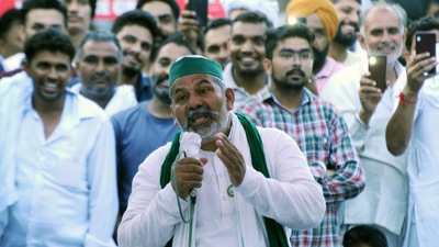 Rakesh Tikait said they want to send a message through the Bharat Bandh. (Manoj Dhaka/HT File Photo) Rakesh Tikait said they want to send a message through the Bharat Bandh. (Manoj Dhaka/HT File Photo)