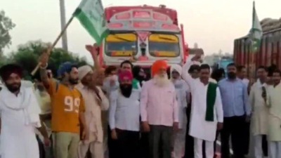 Farmers blocked Delhi-Amritsar National Highway in Haryana (ANI)