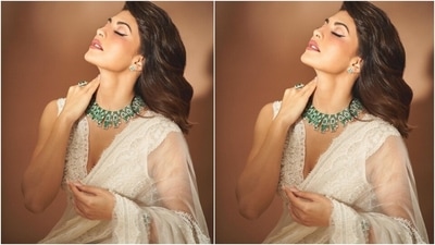 When it comes to ethnic ensembles, Jacqueline likes to mix traditional and modern elements. For this photoshoot too, she gave a modern twist to the classic white sheer saree, and the resulting look was a vision to behold. (Instagram/@chandiniw)