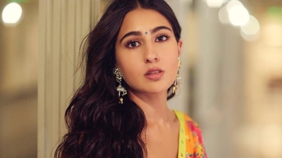 Sara's traditional look in the saree got her praise from her fans. 