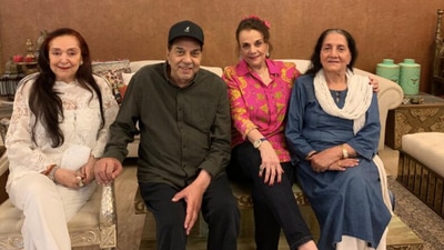 Dharmendra and his first wife Prakash Kaur with Mumtaz and her sister. Dharmendra and his first wife Prakash Kaur with Mumtaz and her sister.
