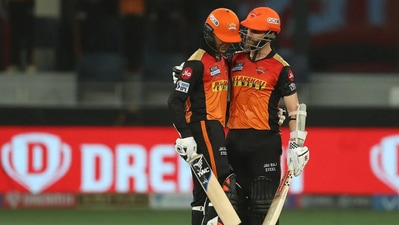 Abhishek Sharma (21*) and Williamson bailed their team out of trouble with an important 48-run stand. (BCCI/IPL)