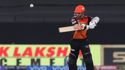 Williamson (51*) got to his fifty and hit the winning runs as SRH won by 7 wickets. (BCCI/IPL)