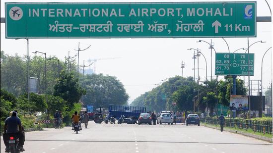 Farmers blocking the Airport Road during the Bharat Bandh in Mohali on Monday. (Ravi Kumar/HT)