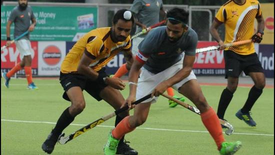 The Surjit Hockey Tourney in Jalandhar will have 12 teams, with the semi-finals scheduled on October 30. (HT File photo)