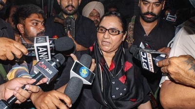 Punjab cabinet minister Razia Sultana and her husband, retired IPS officer Mohammad Mustafa, are considered close to Sidhu. (PTI)