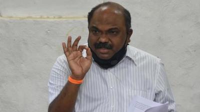 As per ED, former cop Sachin Vaze, in his statement, alleged Parab had received crores of rupees through Nagpur’s deputy regional transport officer. (HT PHOTO) As per ED, former cop Sachin Vaze, in his statement, alleged Parab had received crores of rupees through Nagpur’s deputy regional transport officer. (HT PHOTO)