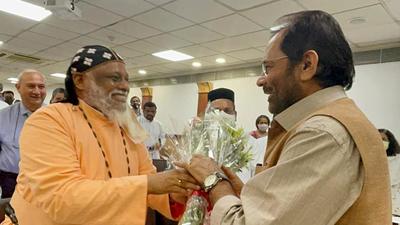 Union minority affairs minister Mukhtar Abbas Naqvi exchanges greetings with a Christian delegate during a meeting with the delegation of Christian community in Delhi. (ANI) Union minority affairs minister Mukhtar Abbas Naqvi exchanges greetings with a Christian delegate during a meeting with the delegation of Christian community in Delhi. (ANI)