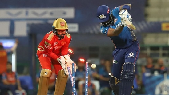On the very next delivery, Ravi Bishnoi bamboozled Suryakumar Yadav with a top-notch googly.(BCCI/IPL)