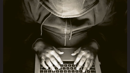 A 64-year-old retired judge living in Pune was duped of <span class='webrupee'>₹</span>90,000 while trying to sell his old furniture on an online platform. (Getty Images (FOR REPRESENTATIONAL PURPOSE)) A 64-year-old retired judge living in Pune was duped of <span class='webrupee'>₹</span>90,000 while trying to sell his old furniture on an online platform. (Getty Images (FOR REPRESENTATIONAL PURPOSE))