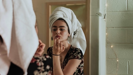 Beauty influencers on social media often share videos of their beauty morning and night-time regime where they use face masks, toners, serums, etc. Their followers blindly follow everything without taking out time to actually understand if the products are beneficial for their skin or not. Here are a few unnecessary beauty routines that you need to remove from your regime ASAP.(Unsplash)