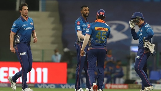 Krunal Pandya and Mumbai Indians celebrate Mandeep Singh's (15) wicket.&nbsp;(BCCI/IPL)