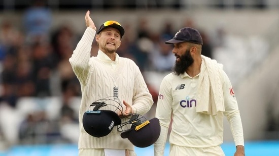 Joe Root (L) and Moeen Ali (R) Joe Root (L) and Moeen Ali (R)