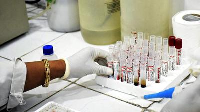 Blood samples being collected for dengue test at MMG Hospital in Ghaziabad on Wednesday. (Sakib Ali/HT photo)