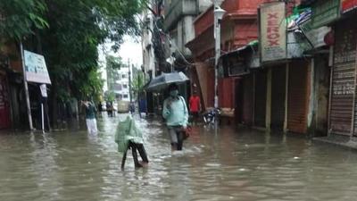 Water logged streets at municipal ward No 77 at Bhawanipore in south Kolkata on Wednesday. (SOURCED.)