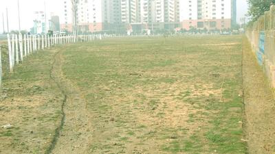 The Noida authority has decided to develop the facilities on green belt, so that they can develop sports facilities as well as expand green cover (Representative photo/HT archive) The Noida authority has decided to develop the facilities on green belt, so that they can develop sports facilities as well as expand green cover (Representative photo/HT archive)