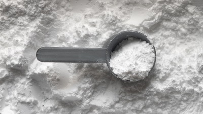 Baking Soda Mouthwash: Using toothpaste that contains baking soda can reduce bad breath. You can also make a baking soda mouthwash by adding 2 tablespoons of baking soda and 1 cup of warm water. (Unsplash)