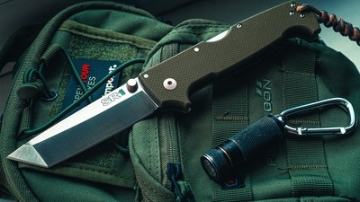 Multi-purpose Knife: This knife set comes with a can opener, a corkscrew, a pair of scissors, a screwdriver, a bottle opener and a nail filer. (Unsplash) Multi-purpose Knife: This knife set comes with a can opener, a corkscrew, a pair of scissors, a screwdriver, a bottle opener and a nail filer. (Unsplash)
