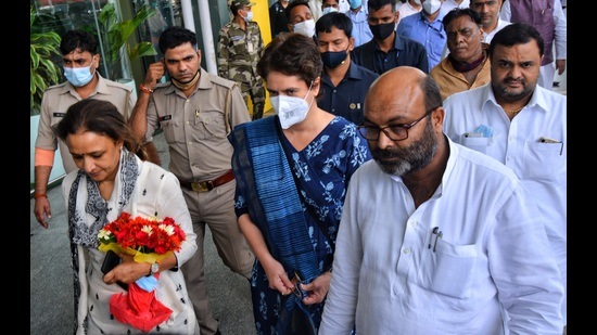Priyanka said the Gorakhpur incident has led to the creation of an atmosphere of fear in the state (HT file)