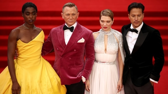Several A-listers arrived for the world premiere of the film at London's Royal Albert Hall on September 28. In this picture, cast members Lashana Lynch, Daniel Craig, Lea Seydoux and director Cary Fukunaga pose for the paparazzi.(REUTERS)