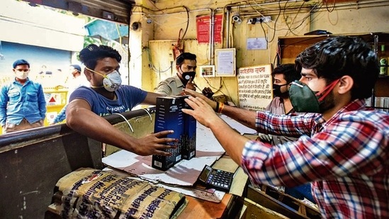 TThe new licence holders will start retail sale of liquor in the city from November 17. (Amal KS/HT Photo) TThe new licence holders will start retail sale of liquor in the city from November 17. (Amal KS/HT Photo)