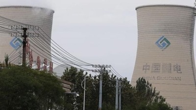 China Energy coal-fired power plant is pictured in Shenyang, Liaoning province. China’s planning body has said it will make the public’s basic power needs the top priority of its power-supply network. (REUTERS) China Energy coal-fired power plant is pictured in Shenyang, Liaoning province. China’s planning body has said it will make the public’s basic power needs the top priority of its power-supply network. (REUTERS)