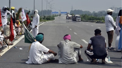 Protesters at Delhi’s Singhu border. Sanjeev Verma/HT PHOTO Protesters at Delhi’s Singhu border. Sanjeev Verma/HT PHOTO