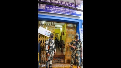 Kolkata: Paramilitary jawans stand guard at a polling station in Bhabanipur by-polls, being contested by Bengal CM Mamata Banerjee. (Photo PTI) Kolkata: Paramilitary jawans stand guard at a polling station in Bhabanipur by-polls, being contested by Bengal CM Mamata Banerjee. (Photo PTI)