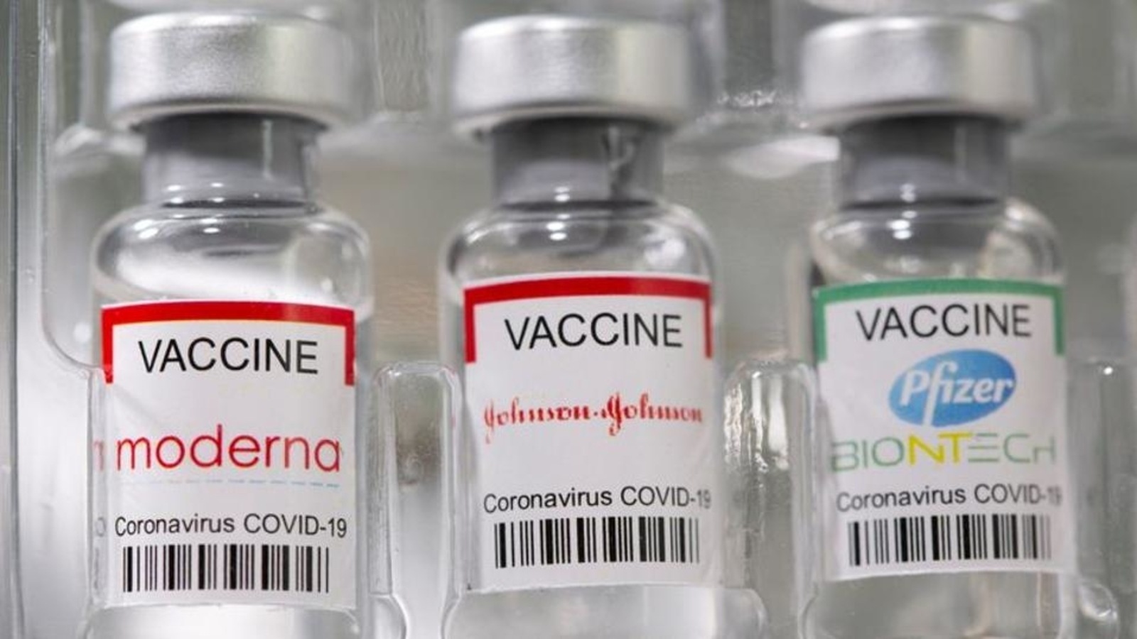 Covid vaccines via Covax to be sent only to least covered nations in Oct:  WHO | World News - Hindustan Times