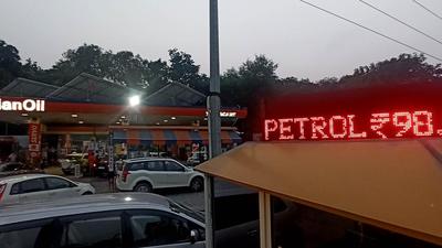 It was on July 11 when the price of petrol in Chandigarh had crossed the  ₹97 per litre mark. Since then, it stayed in the same ballpark, even falling down by a few paise in August. (Ravi Kumar/HT)