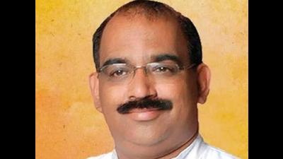 Punjab BJP chief Ashwani Sharma on Friday said the facade of moral high ground of Navjot Singh Sidhu has been exposed as the entire country has witnessed the politics of greed practised by the state Congress chief. (HT)