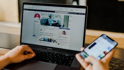 Researchers found that major social media stars Instagram followers experience more negative feelings about their self-image. (Unsplash) Researchers found that major social media stars Instagram followers experience more negative feelings about their self-image. (Unsplash)