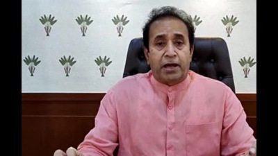 Anil Deshmukh, however, has moved the Bombay high court (HC), seeking that the summons against him be quashed. He has also sought directions to ED to permit him to appear through video-conferencing. (HT File)