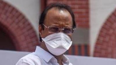 Deputy chief minister Ajit Pawar said disproportionate supply of the vaccine doses and syringes by the Centre government caused the situation in PMC. (HT)