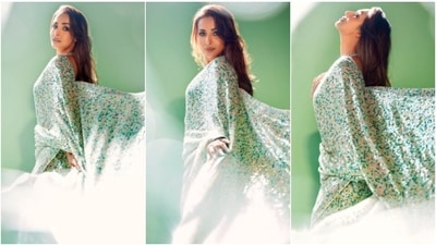 Malaika Arora is currently judging the show Supermodel of The Year season 2 with co-judges Milind Soman and Anusha Dandekar. Recently, the actor took to her Instagram handle to share a few pictures of herself looking stunning in a Manish Malhotra saree. (Instagram/@malaikaaroraofficial) Malaika Arora is currently judging the show Supermodel of The Year season 2 with co-judges Milind Soman and Anusha Dandekar. Recently, the actor took to her Instagram handle to share a few pictures of herself looking stunning in a Manish Malhotra saree. (Instagram/@malaikaaroraofficial)